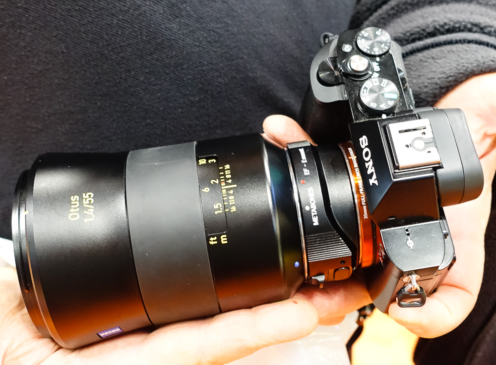  Zeiss 55mm f/1.4 Otus Distagon T* Lens