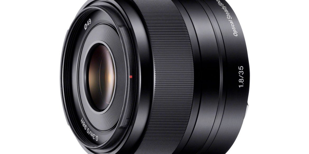 Sony E 35mm f/1.8 OSS Lens Review