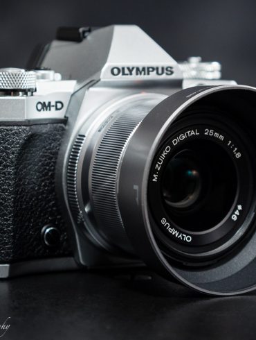 Olympus OM-D E-M5 Mark II