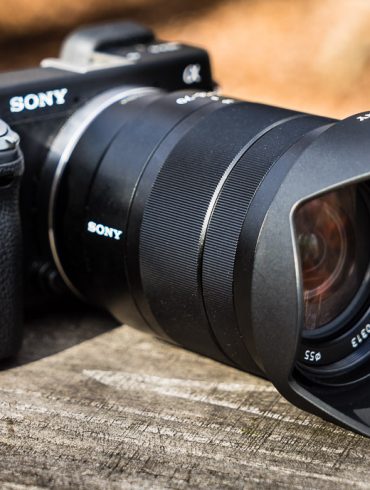 Sony Nex-6 w/ E 16-70mm F/4 OSS ZA Lens