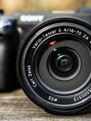 16-70mm f/4 OSS ZA Lens