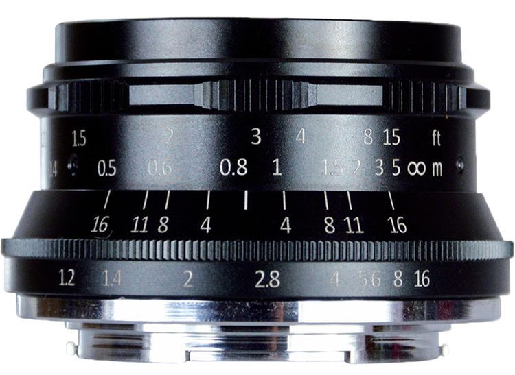7artisans Photoelectric 35mm f/1.2 Lens