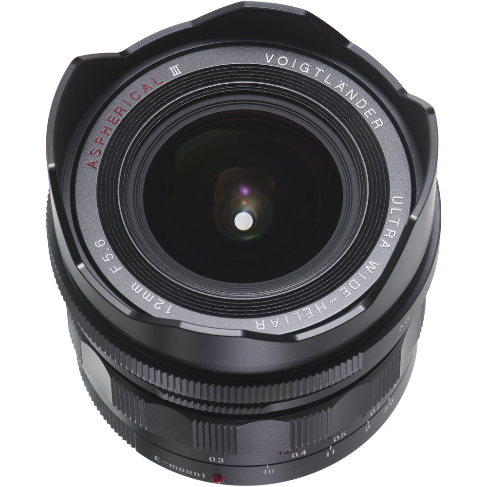 Voigtlander Ultra Wide-Heliar 12mm f/5.6 Aspherical III Lens