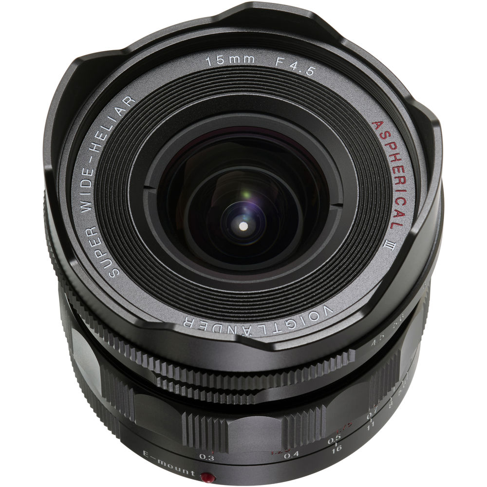 Voigtlander Super Wide-Heliar 15mm f/4.5 Aspherical III Lens