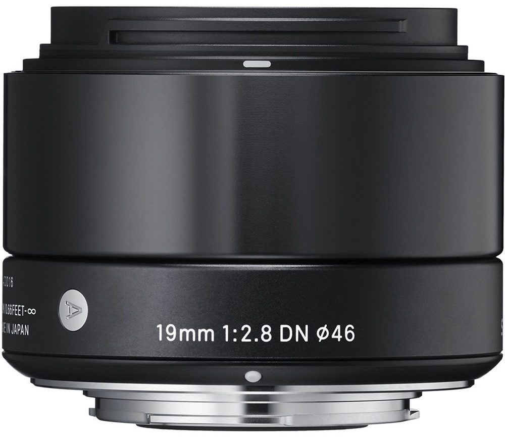 Sigma 19mm f/2.8 DN Lens