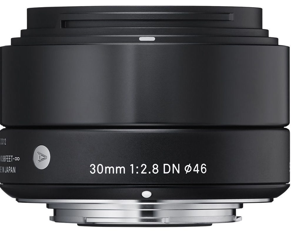 Sigma 30mm f/2.8 DN Lens