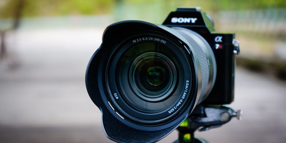 Sony FE 24-24mm Lens Review