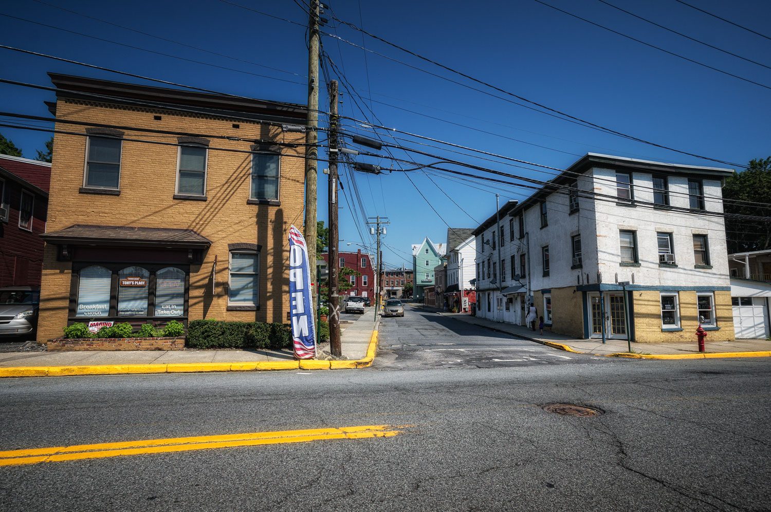 Nex-6, Zeiss touit 12mm f/2.8 @ f/8, 1/400sec, ISO 100 - Raw - Developed