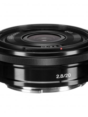 Sony E 20mm f/2.8 Lens Review