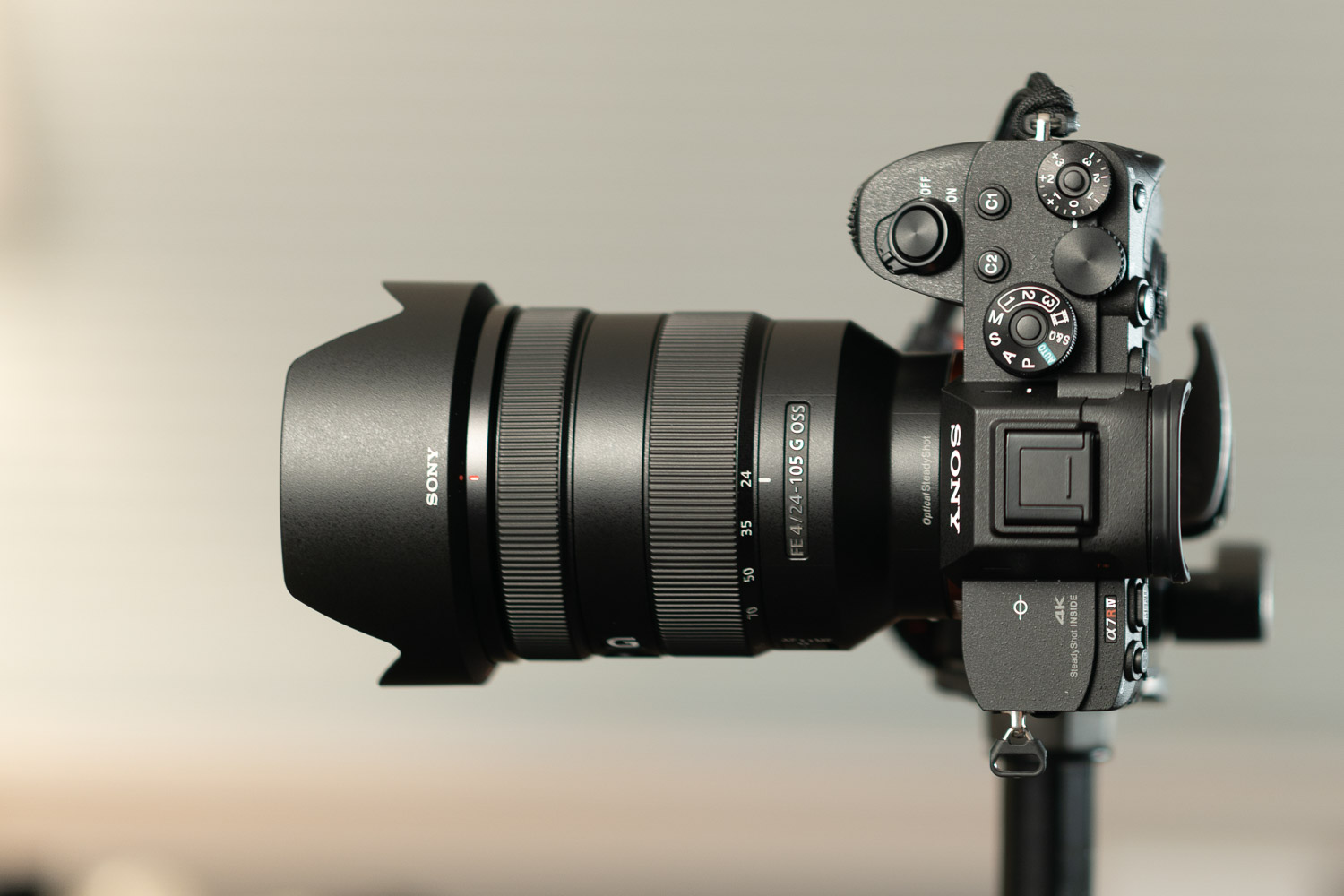 Sony FE 24-105mm F/4 G OSS Lens @ 24mm - Lab Testing with Sony A7R IV