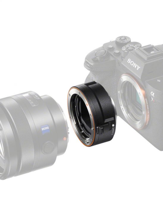 Sony LA-EA5 Electronic Lens Adapter