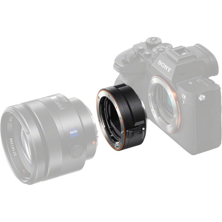 Sony LA-EA5 Electronic Lens Adapter